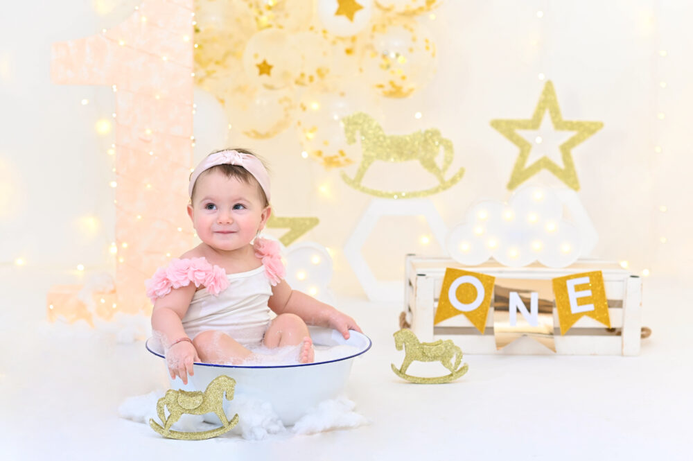 Set fotografico bimbi vintage con cavallo a dondolo in legno Brindisi