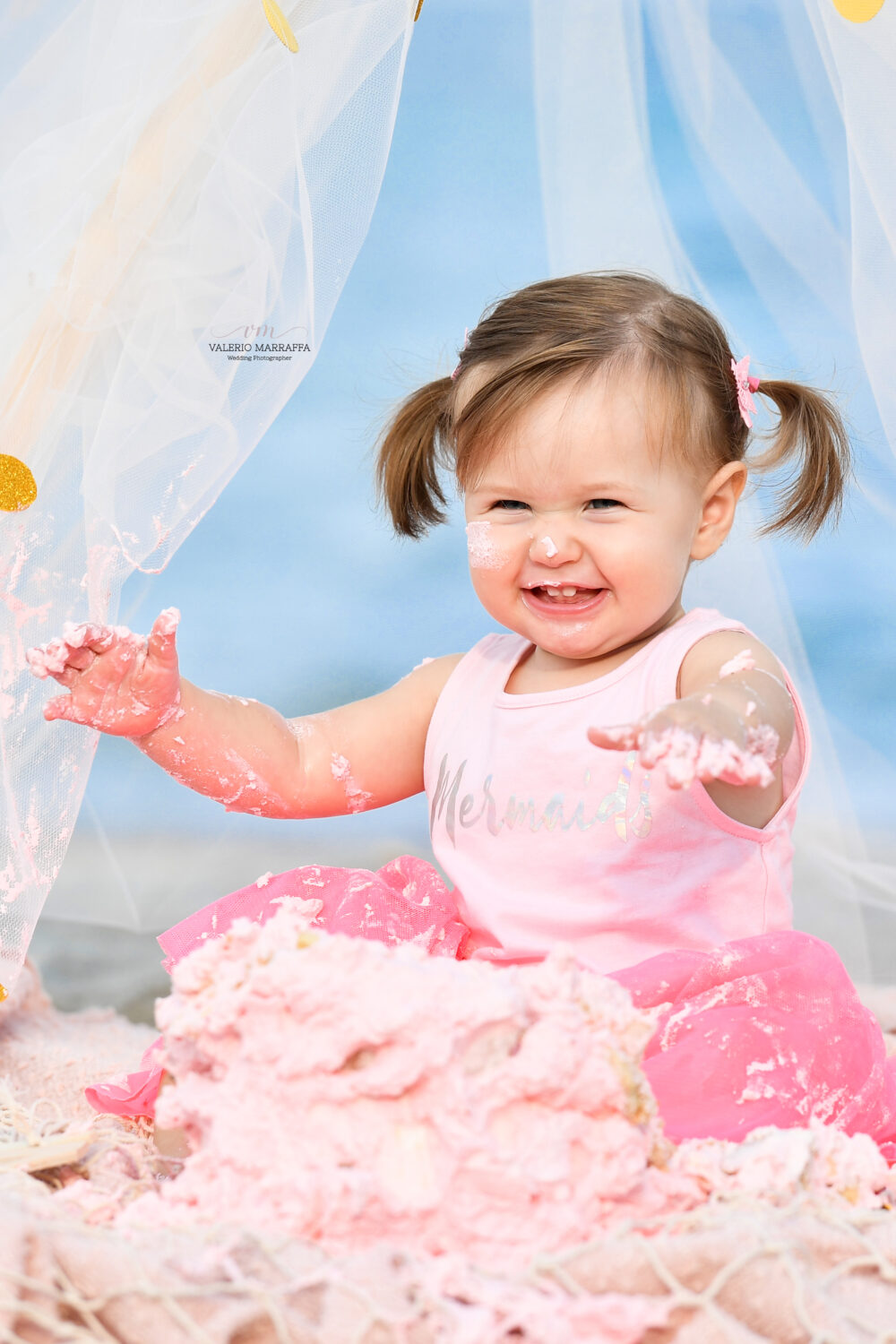 Ritratto fotografico bimba sorridente servizio bambini Brindisi