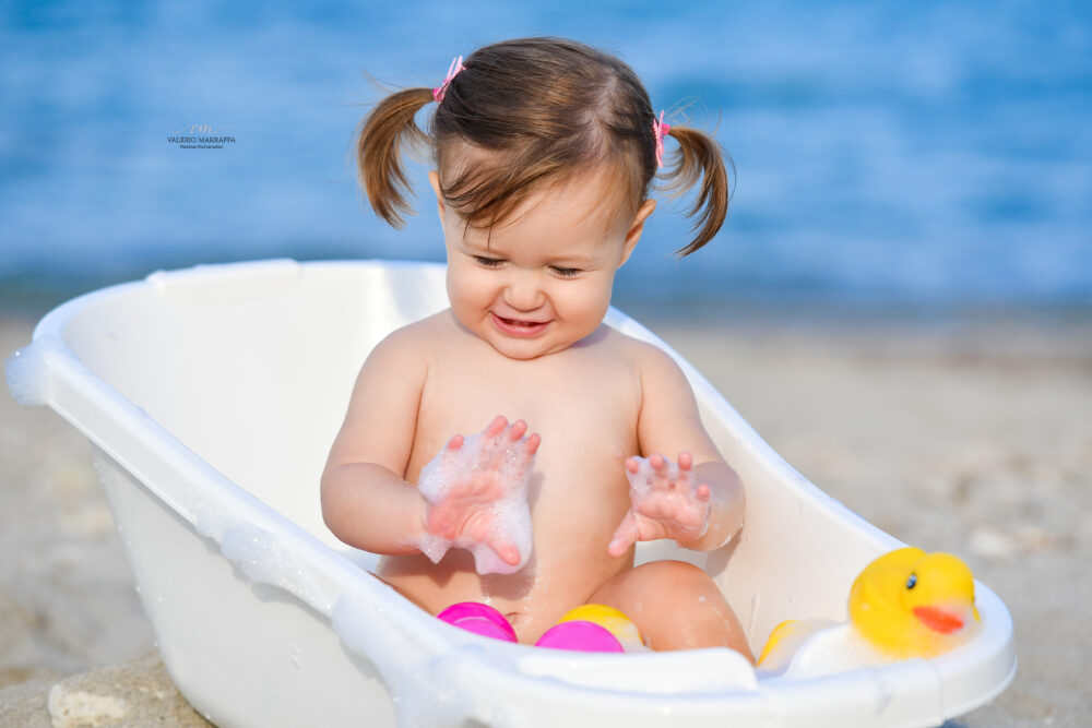 Servizio fotografico bambini all aperto al mare fotografo Brindisi
